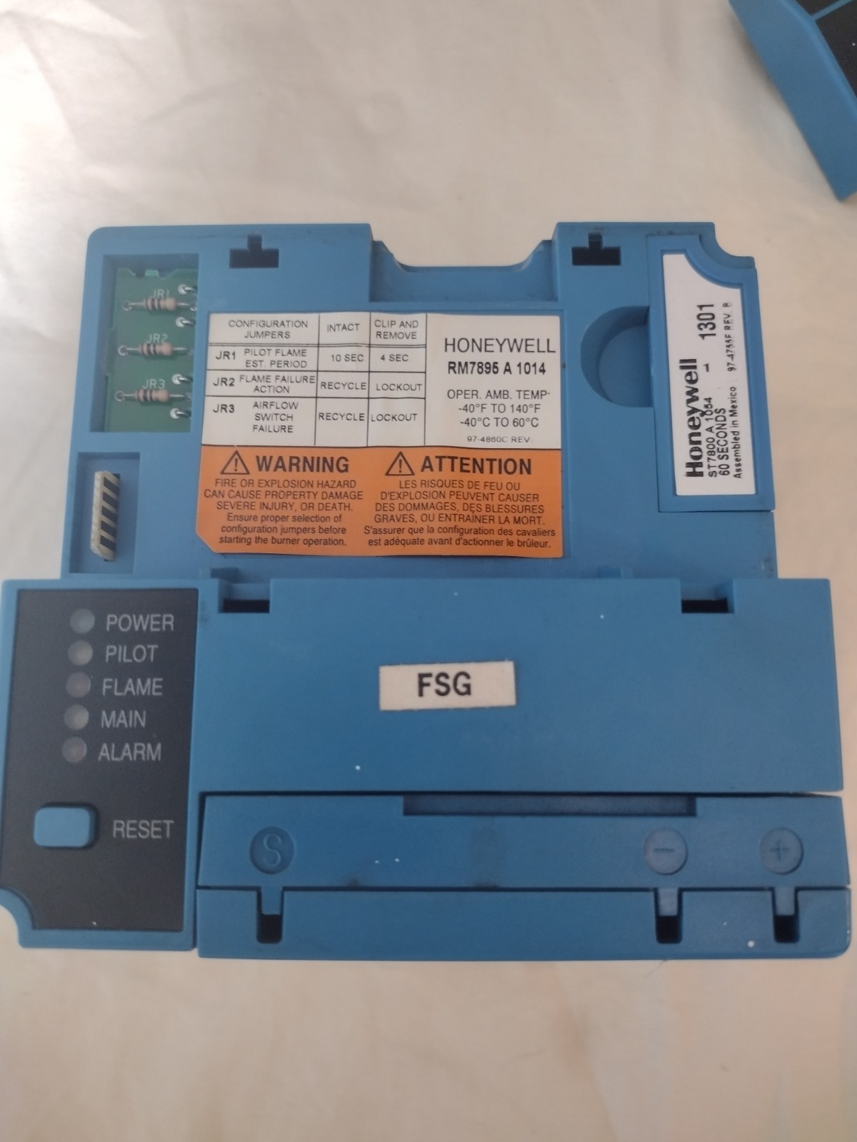 Honeywell RM7895 A 1014 Burner Control Complete System Tested Working