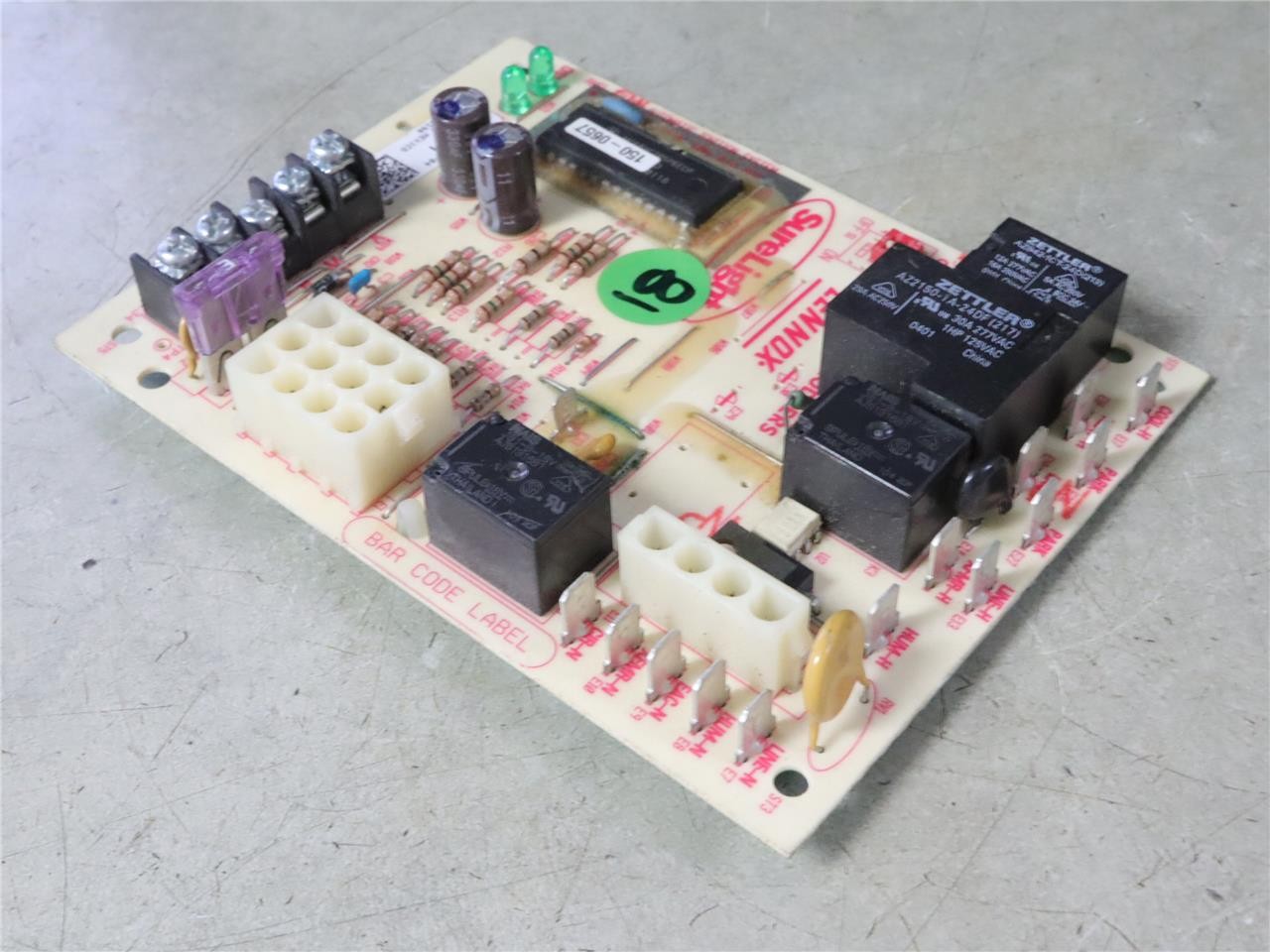 LENNOX SureLight 50A65-120-04 Furnace Control Circuit Board 56L8401