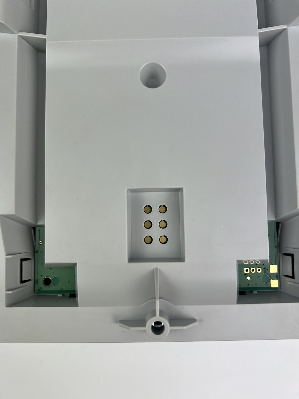 Honeywell Home HZ322 System Truezone Panel – For Parts Only –