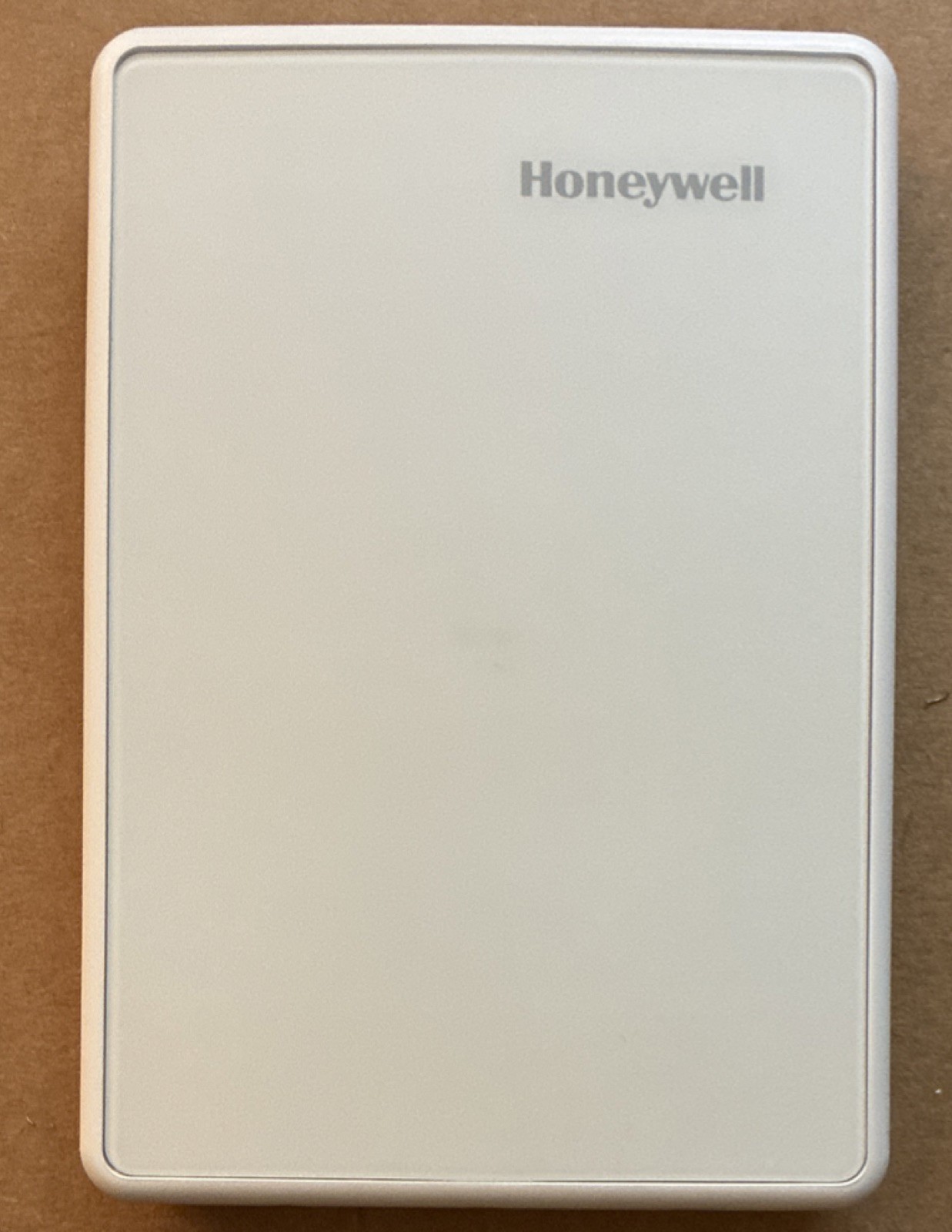 Honeywell TR40-CO2 White CO2 Sensor Wall Module, No Display, Non-Programmable