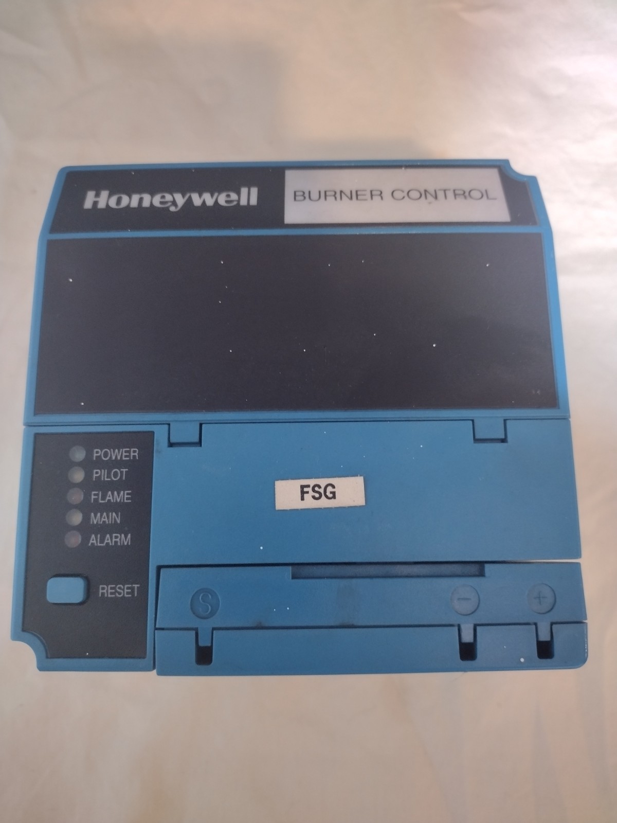 Honeywell RM7895 A 1014 Burner Control Complete System Tested Working