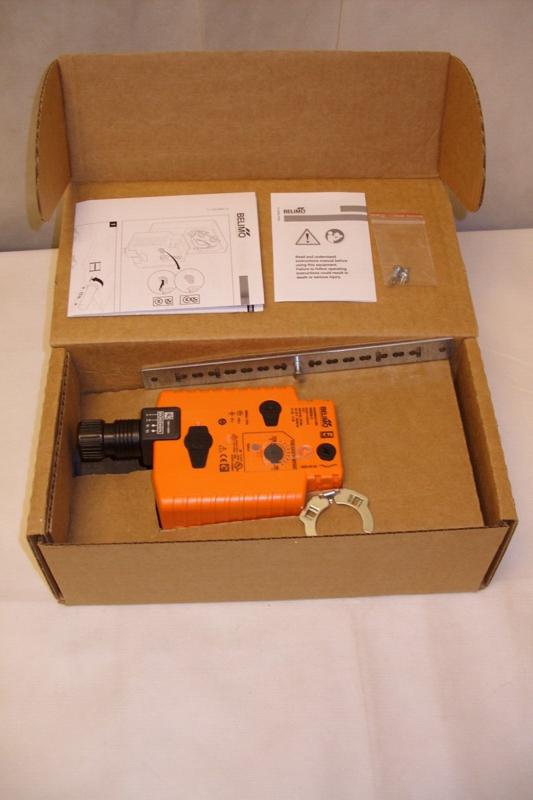 Belimo GKB24-3 HVAC Fail-Safe HVAC Damper Actuator 24V ~ 360 In-Lb ~ NIB