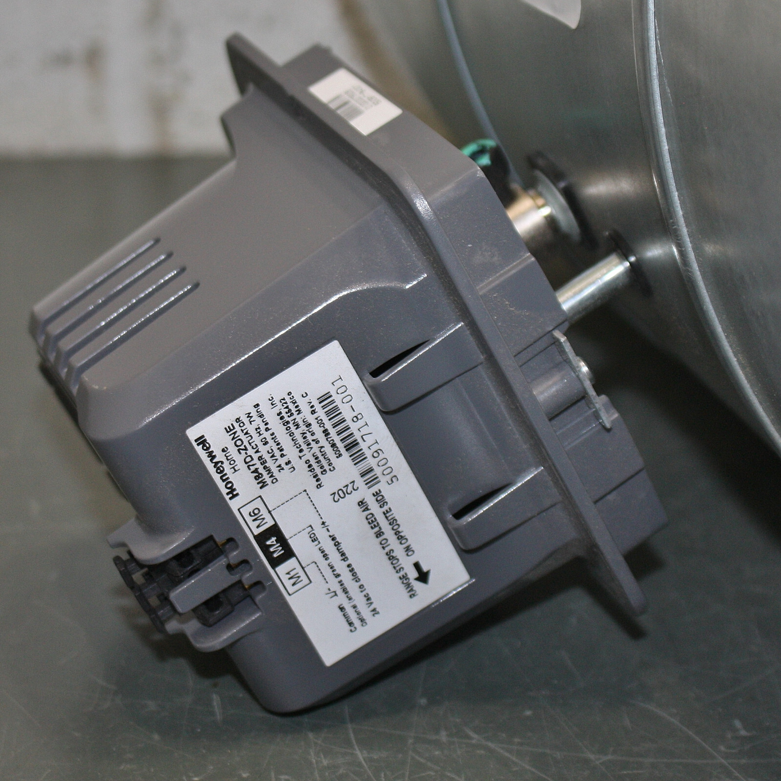 Honeywell Automatic Round Damper ARD10TZ, 10″ Diameter, 24V AC, HVAC Duct Zone