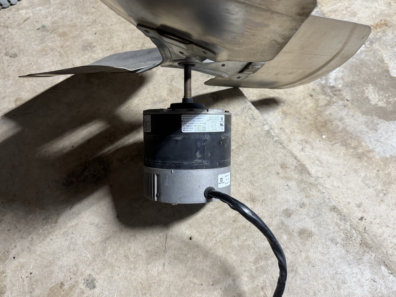 Broad-Ocean Fan Motor 208-230V 2.6-2.4A Electronically Protected ZWK702B0250901