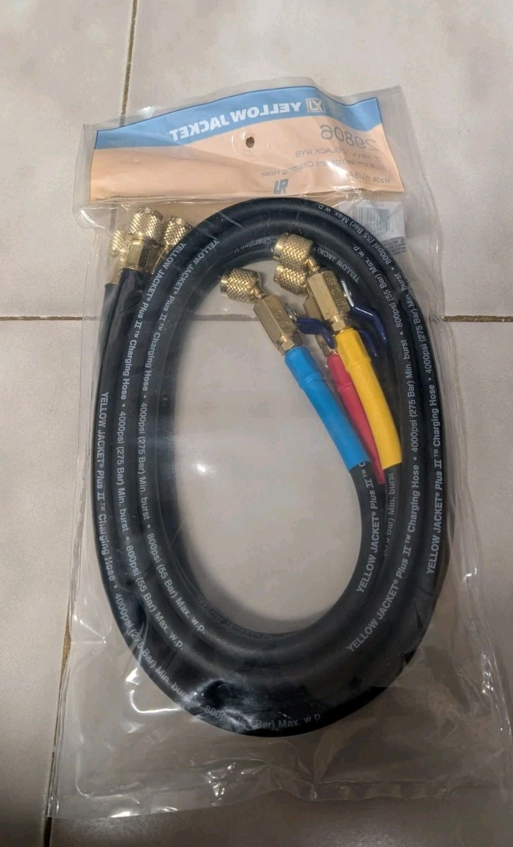 NEW YELLOW JACKET BLACK 72″ PLUS II HOSE SET 1/4″ W/BALL VALVE END 29806