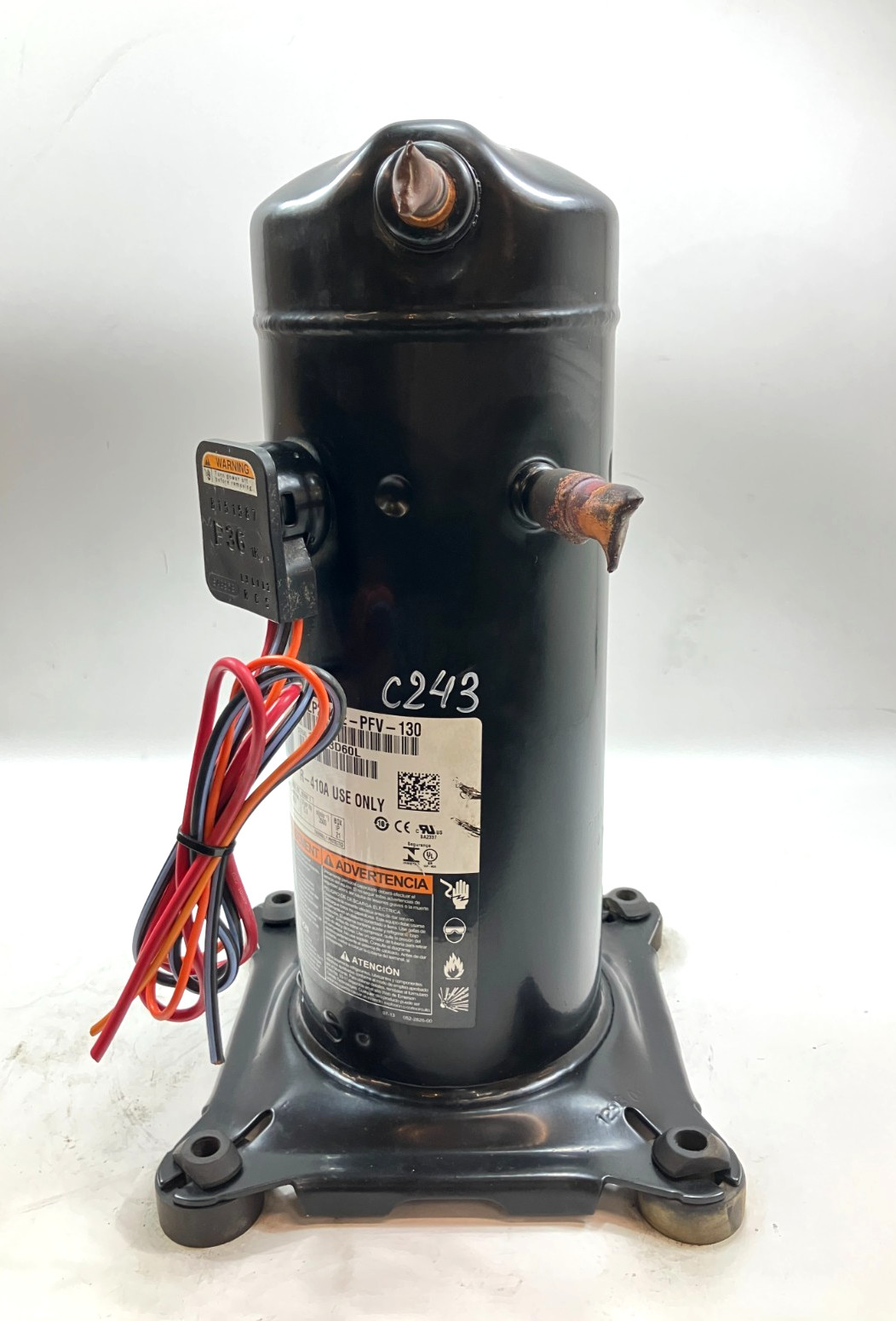 Copeland 2.5 Ton Scroll Compressor ZP29K5E-PFV-130 R410A 208/230V 1 PH used C243