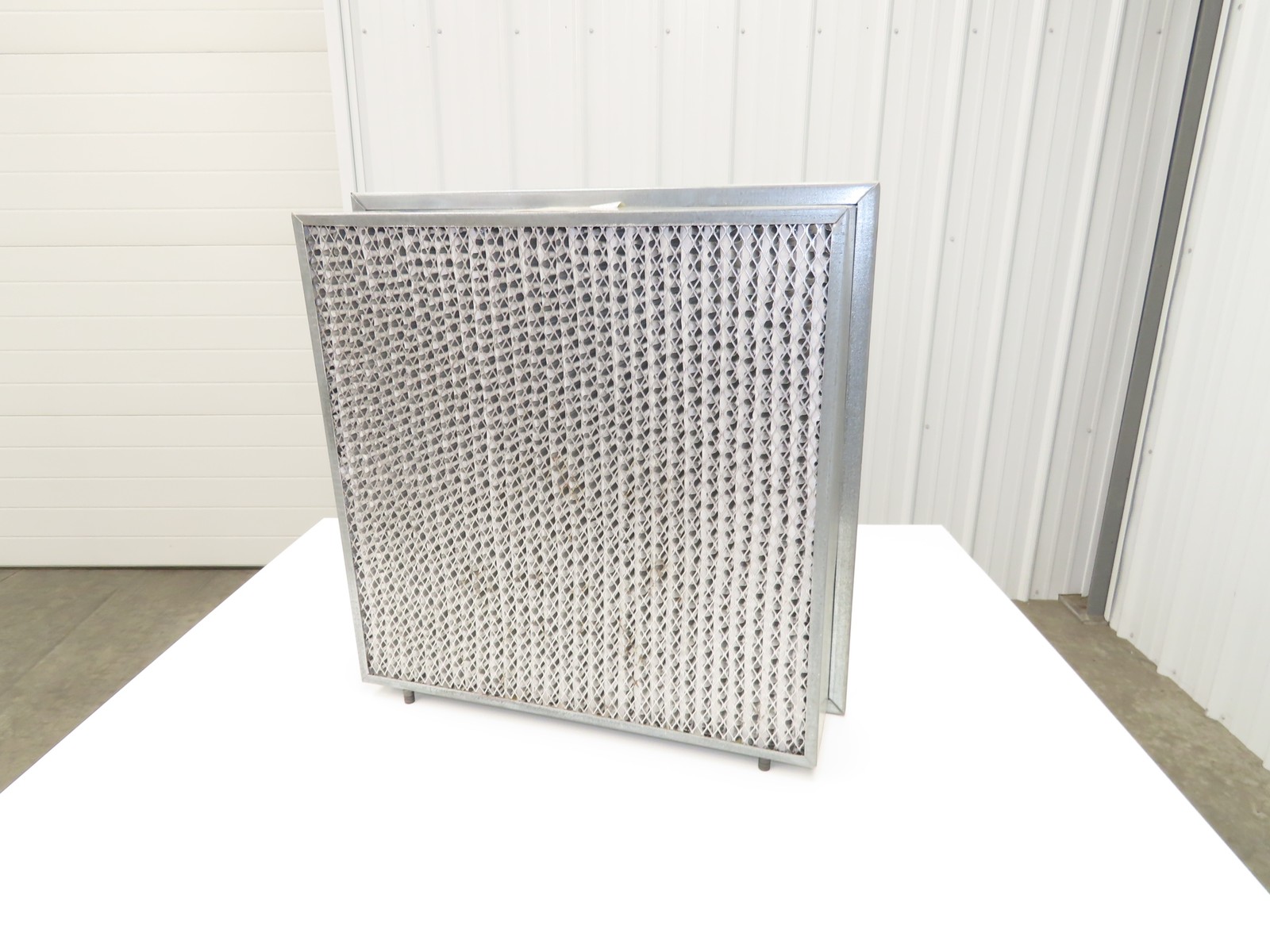 Airguard VMB-902-SC Air Filter Box Veriflow 24 X 24 X 5-7/8″ Steel MERV14 Rigid