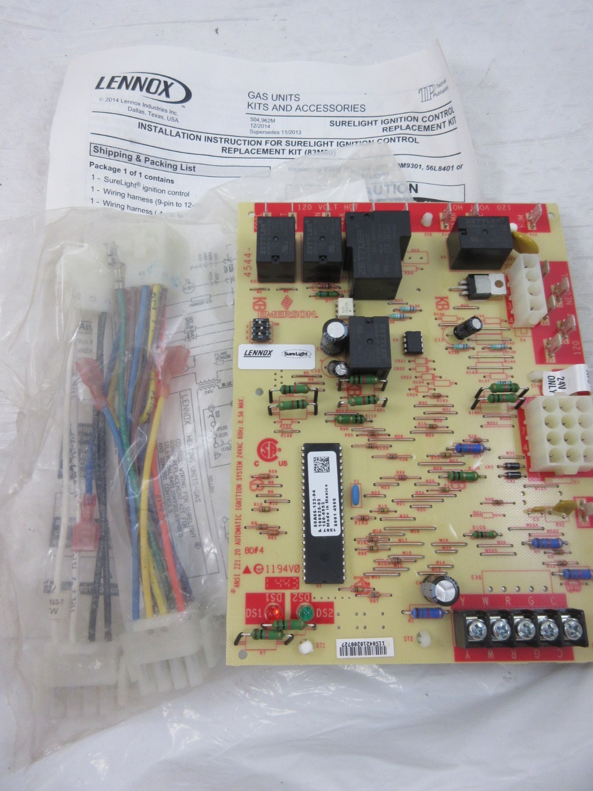 LENNOX 100925-03 EMERSON WHITE RODGERS 50A66-123-04 SURELIGHT CONTROL BOARD