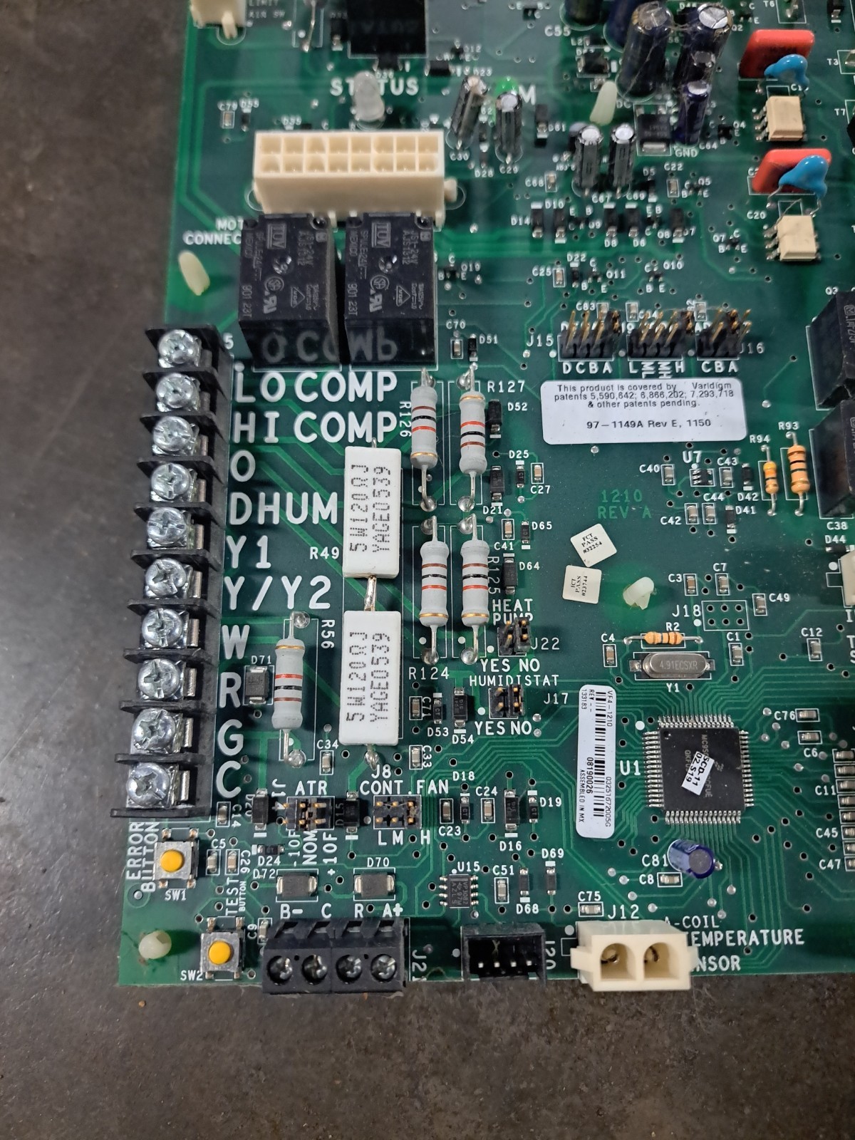 York Luxaire VARIDIGM 507820 Control Circuit Board SCD-1099 VF4-1210