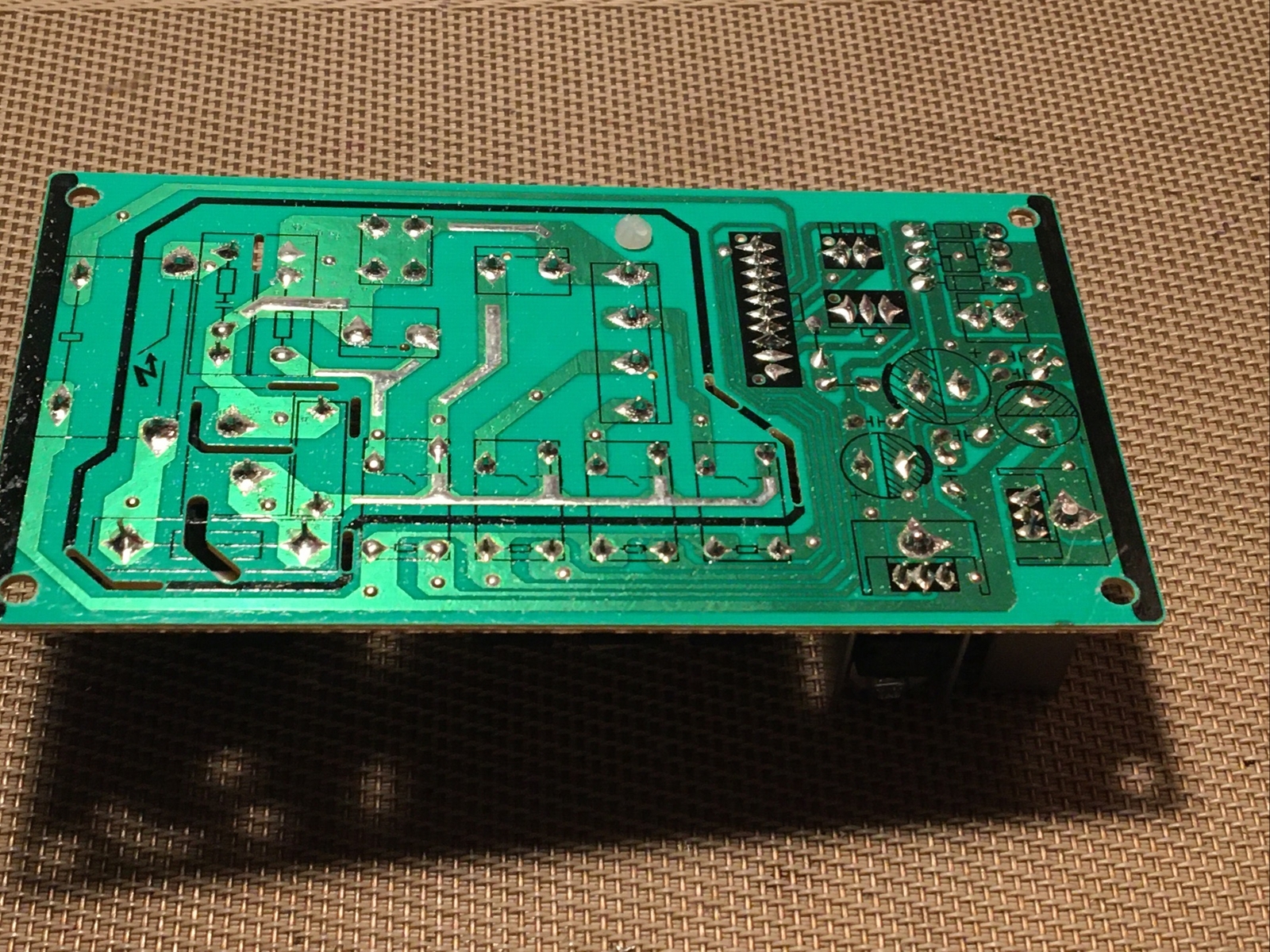 GE Dehumidifier ac model: ADEL45LYL1 Power Supply Board (ZB M10101AH )