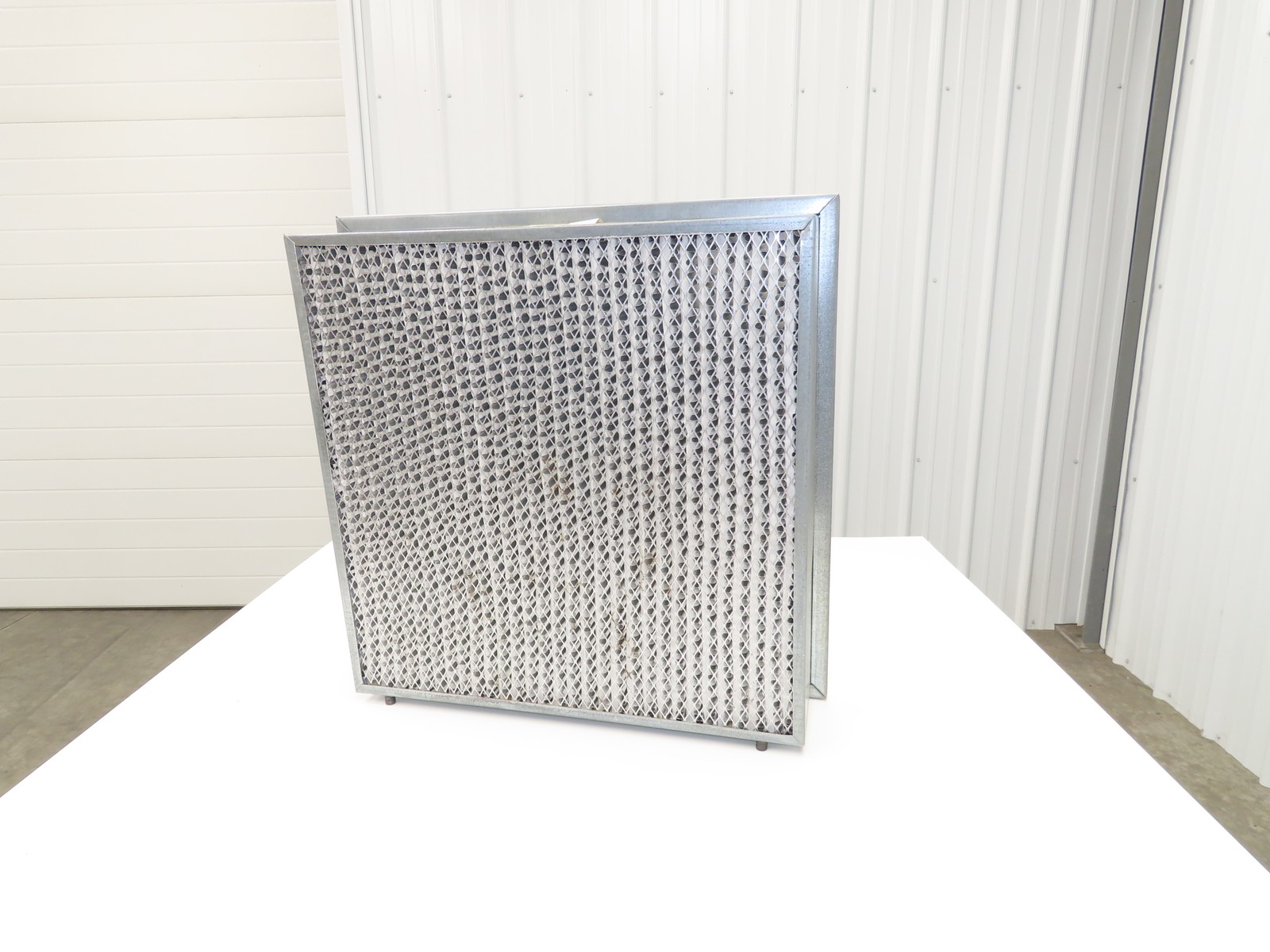 Airguard VMB-902-SC Air Filter Box Veriflow 24 X 24 X 5-7/8″ Steel MERV14 Rigid