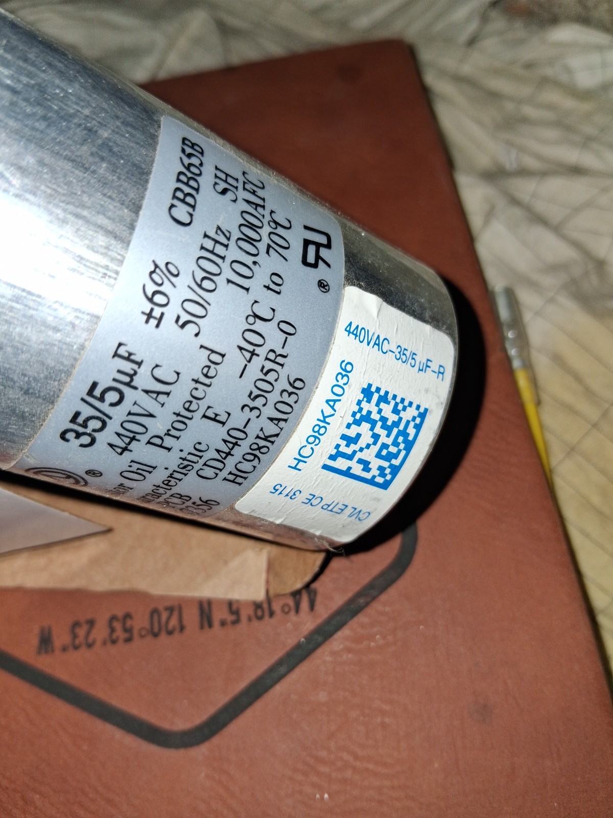 Mars 12200 Turbo 200&reg; Universal Capacitor – 2.5-67.5 MFD –