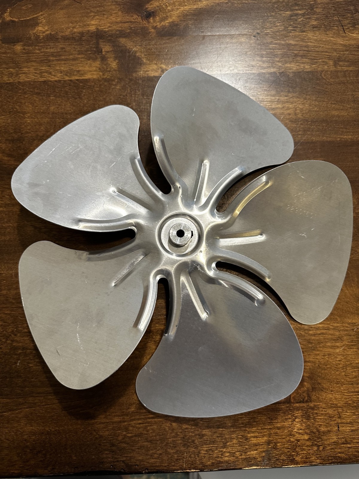 BOHN FAN BLADE 14″ 20° 5 wing CW 5/16″B – 22901601
