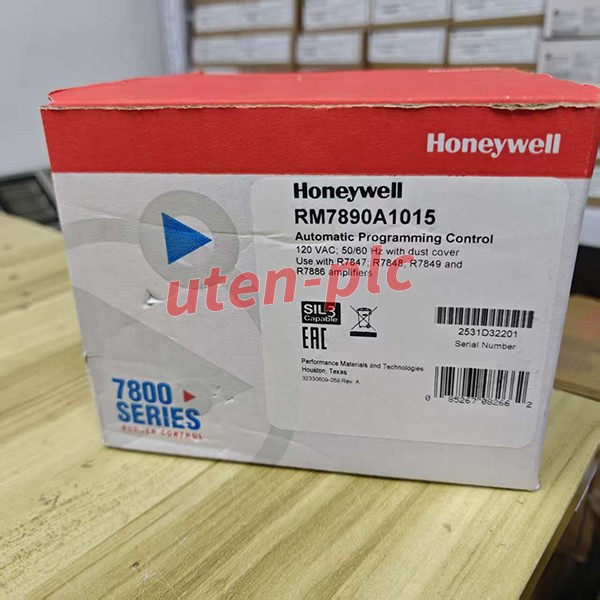 New in Box Original Honeywell RM7890A1015 Automatic Programming Burner Control