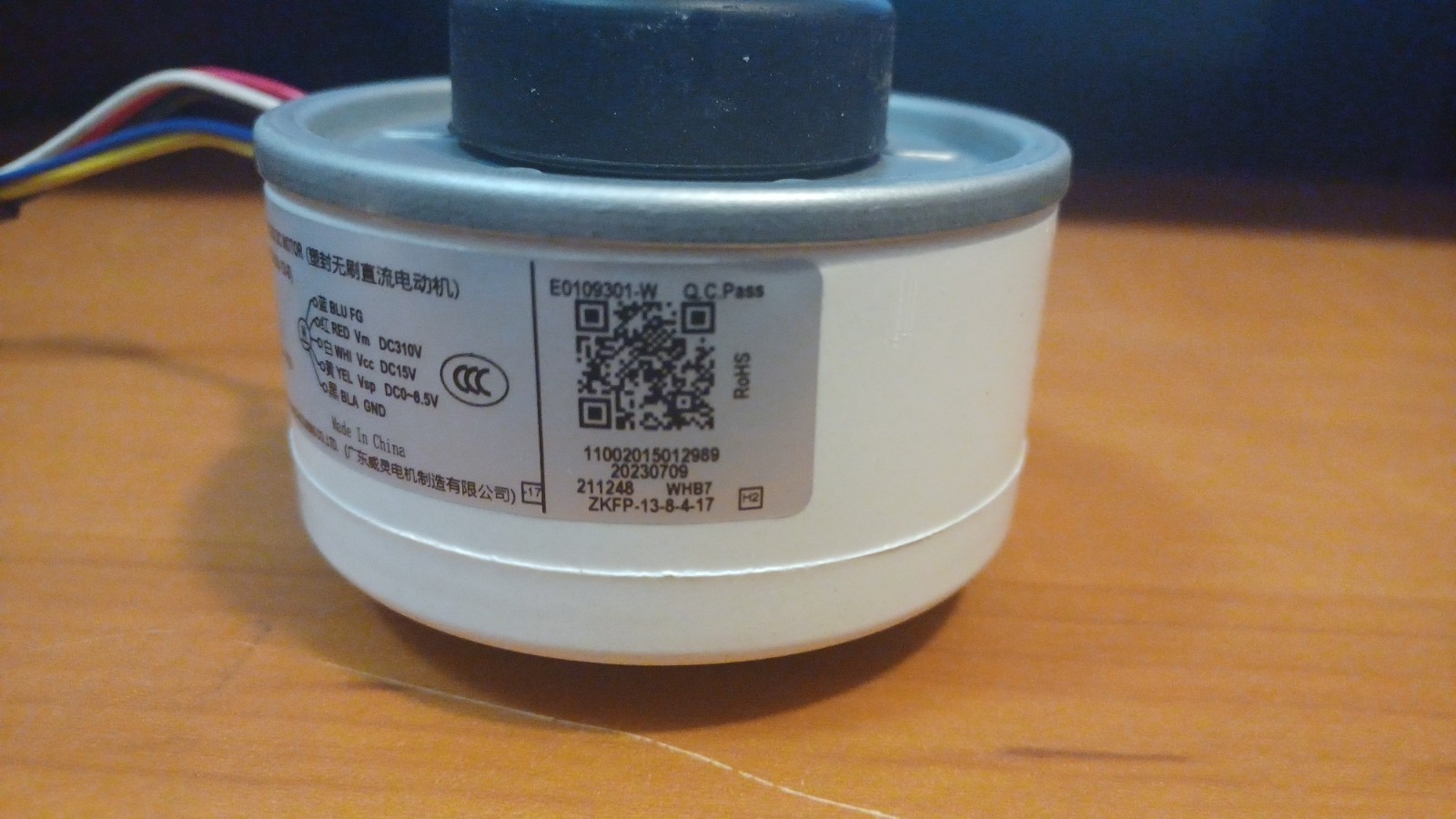 MIDEA OEM BRUSHLESS AC FAN MOTOR 11002015012989 WZDK13-38G-1 ZKFP-13-8-4-17