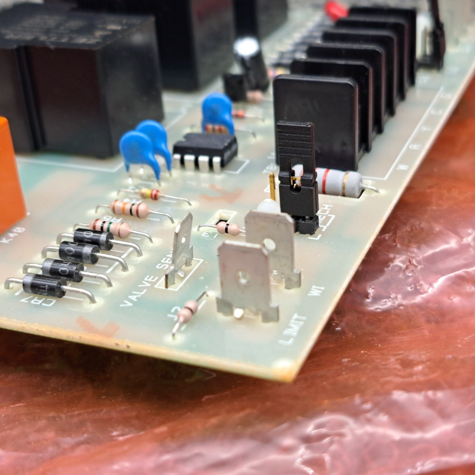 LENNOX LB-90676 Furnace Control Circuit Board BCC3-2 65K29
