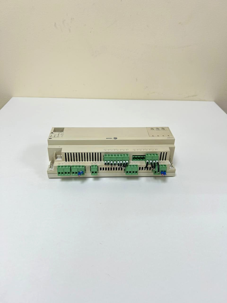 TRANE UC600 PROGRAMMABLE CONTROLLER / UC600