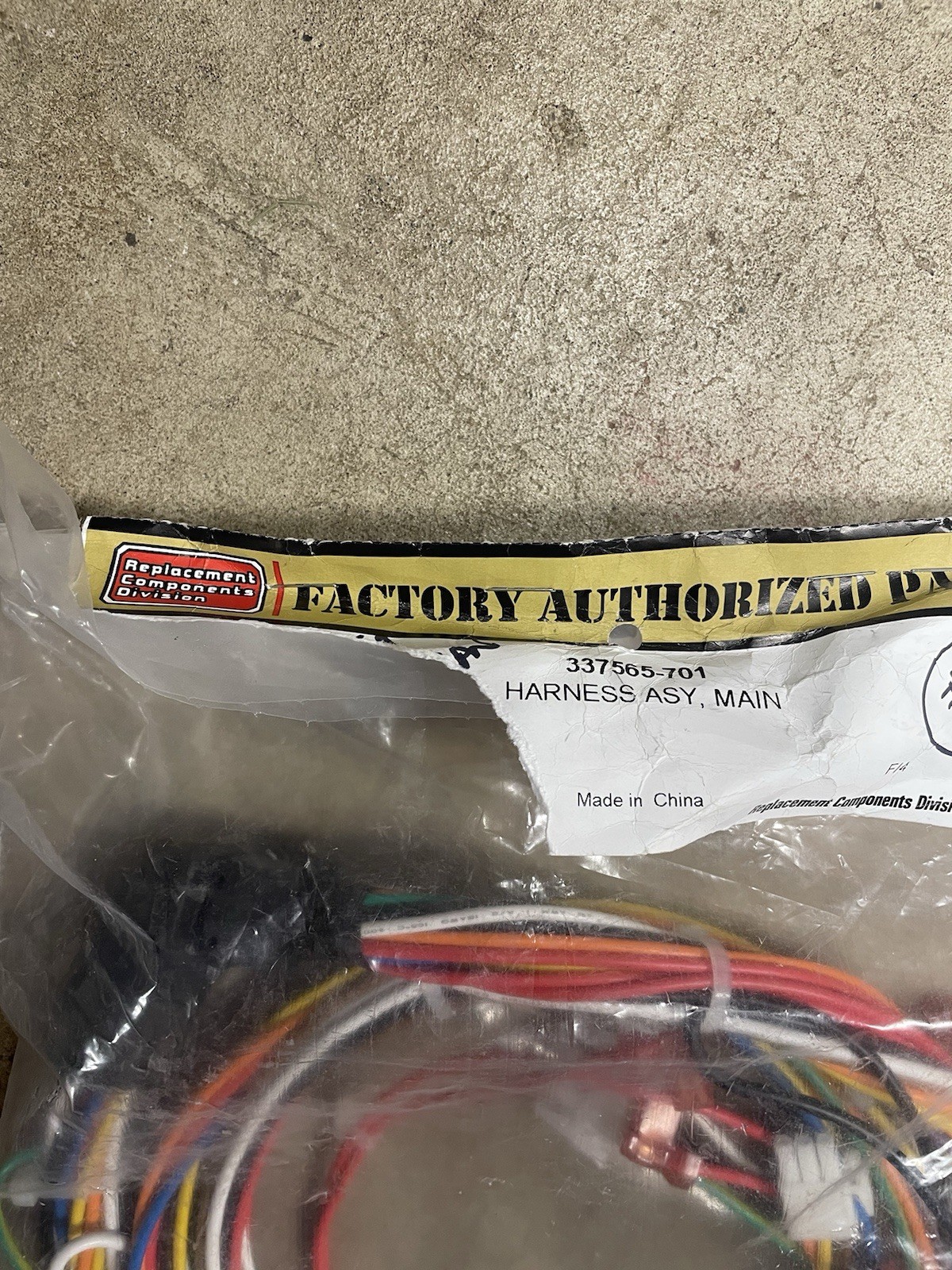 Carrier 337565-701 Main Harness Assembly 10.15″ x 10.15″ Electrical Connection