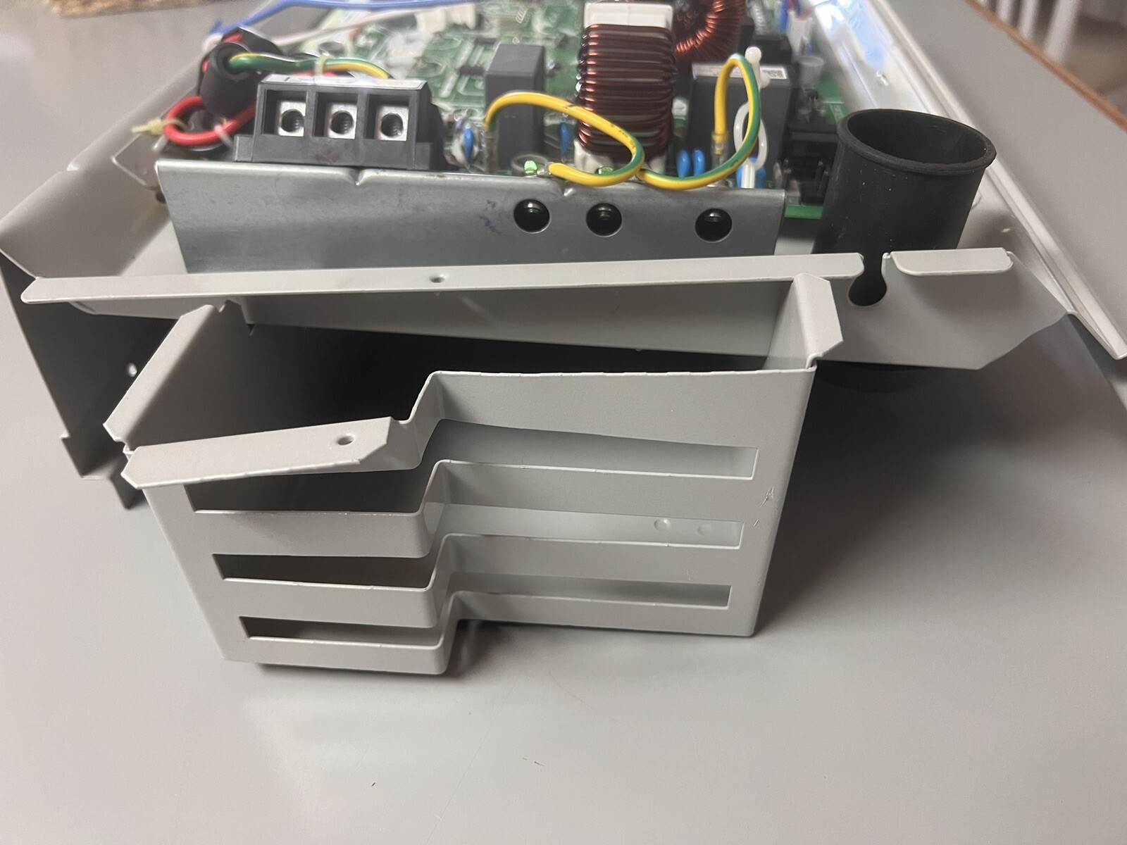 Bosch Thermotechnology Corp. 8733955391 Control Board Assembly New Open Box