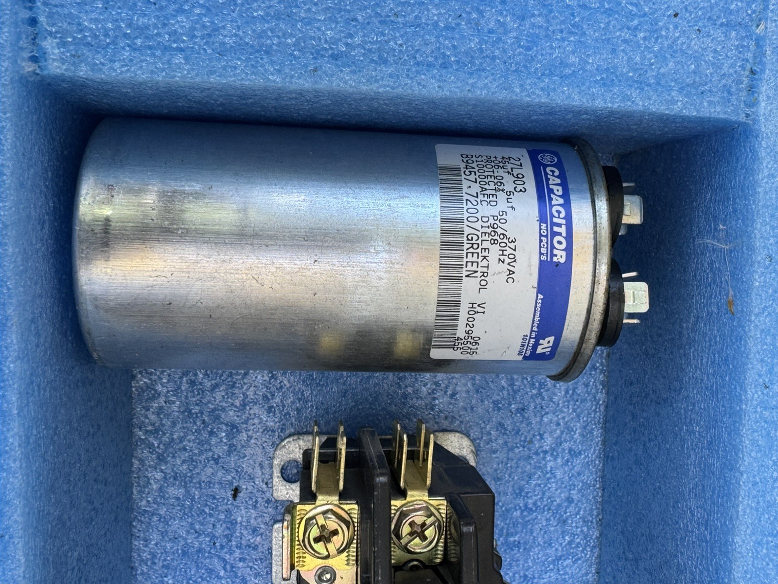 Copeland Scroll Compressor Model ZR28KA-PFV-130 208-230V 1PH R-22 NEW OLD STOCK