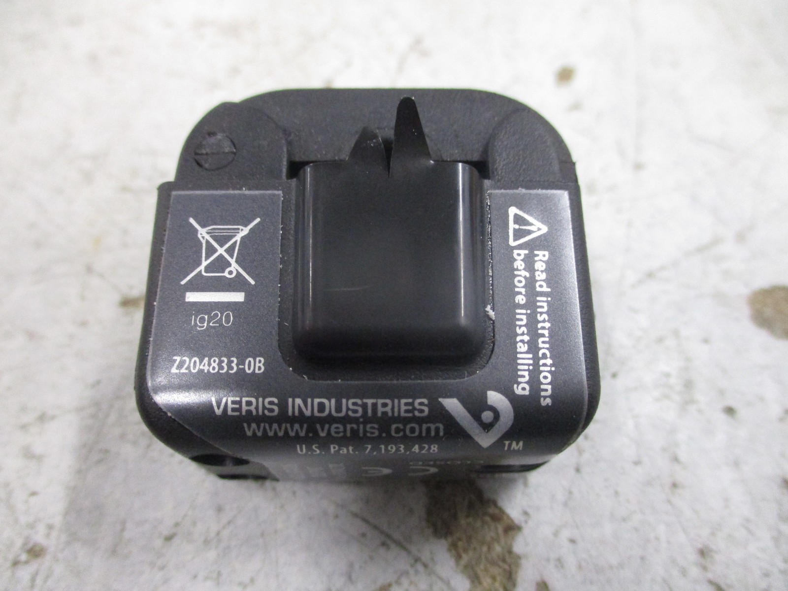 Veris Hawkeye 308 Digital Current Switch H308 50A Used