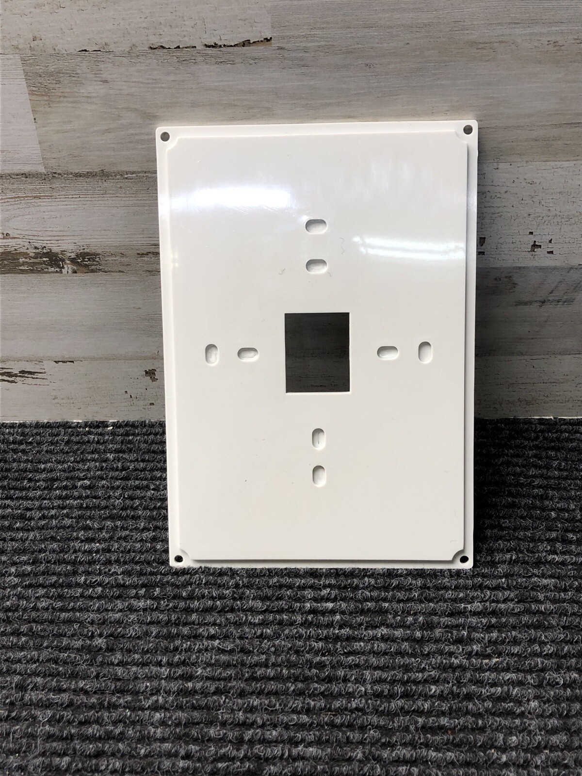 GRAINGER, UNIVERSAL THERMOSTAT GUARD, OFF-WHITE , PLASTIC , 4E649A