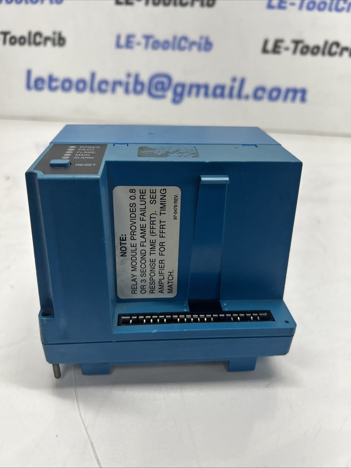 HONEYWELL RM7890 A 1015 ULTRAVIOLET FLAME AMPLIFIER N-518