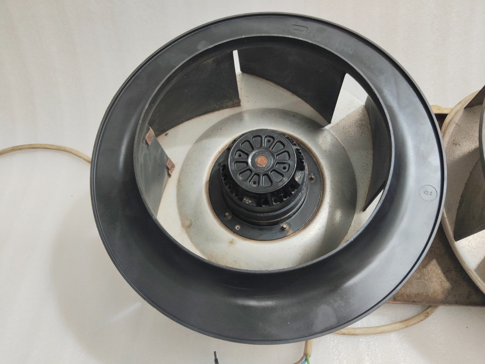 Ebm Papst R4E355-AF05-05 BLOWER FAN