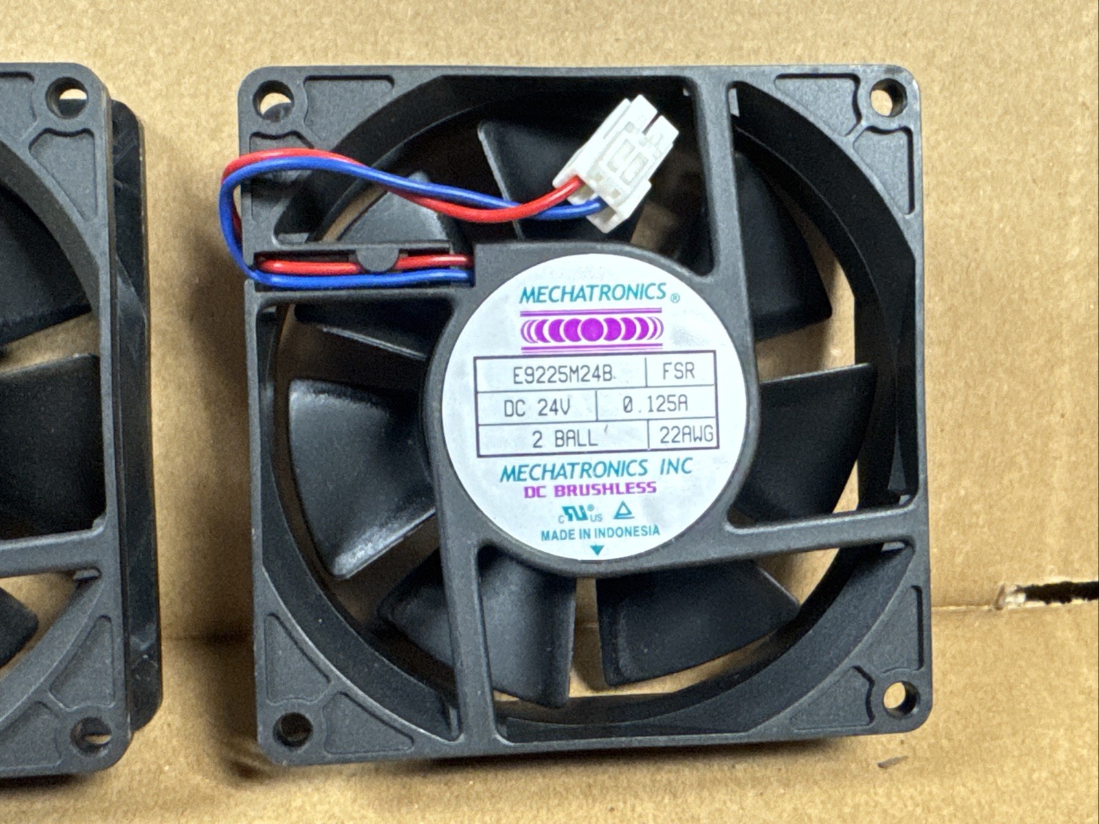 NEW LOT (2) Mechatronics E9225M24B FSR DC Brushless Fan 24V 0.125A FAST SHIPPING