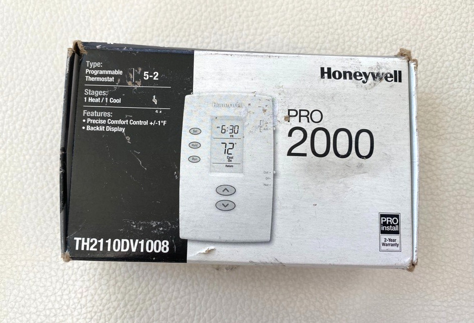 Honeywell Home PRO 2000 Programmable TH2210DV1006 2H/1C, Vertical Thermostat