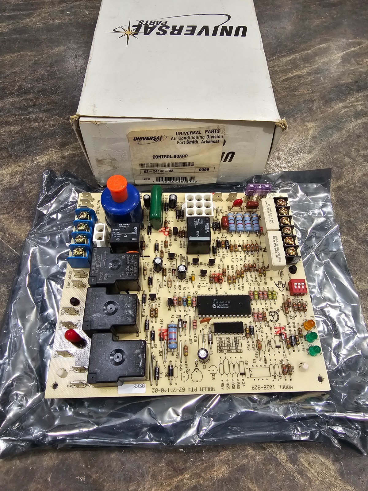 Universal Parts 62-24140-02 Furnace Control Circuit Board Rheem Rudd