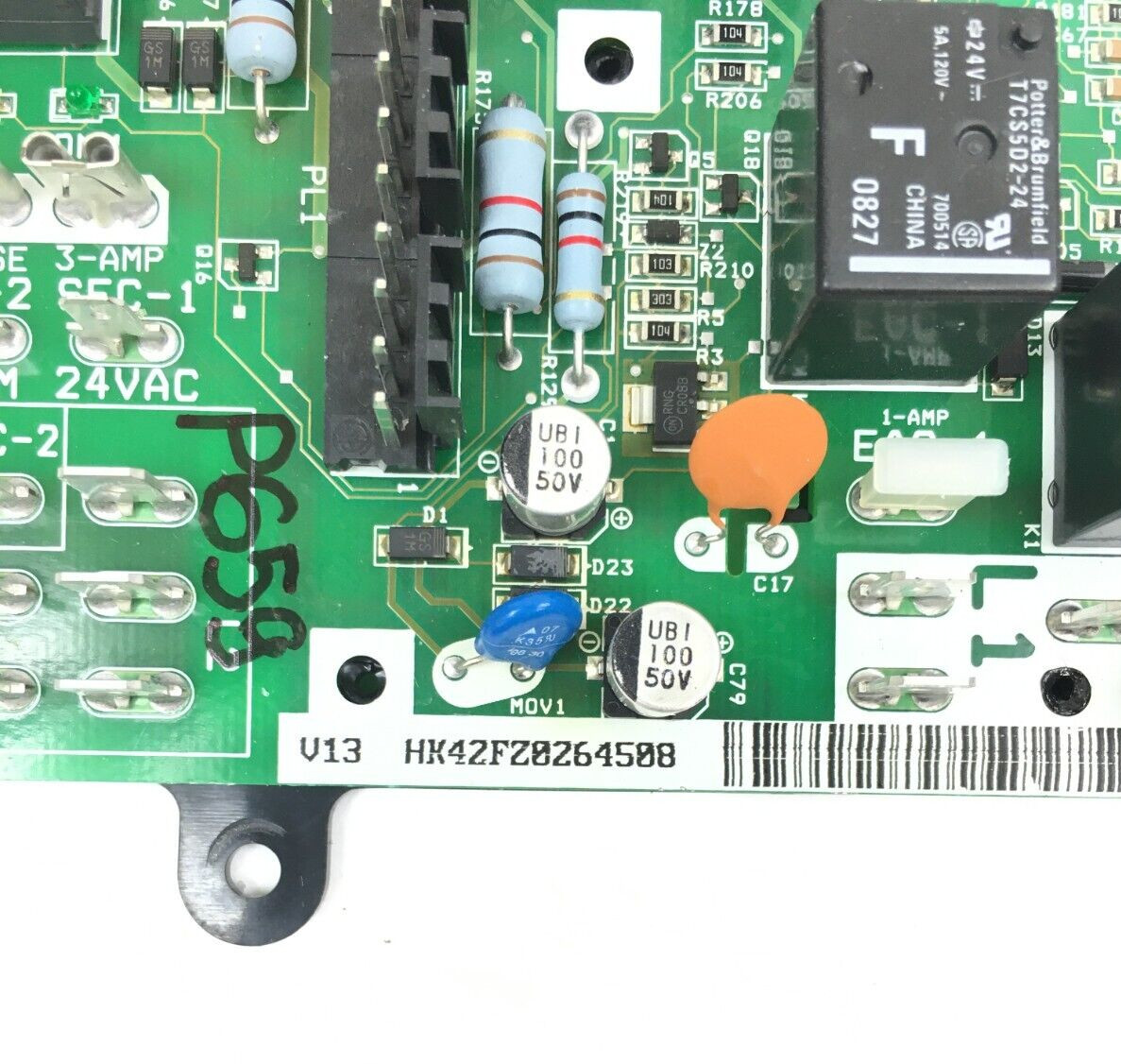 Carrier V13 HK42FZ026 Furnace Control Circuit Board CEPL130667-03 used #P659