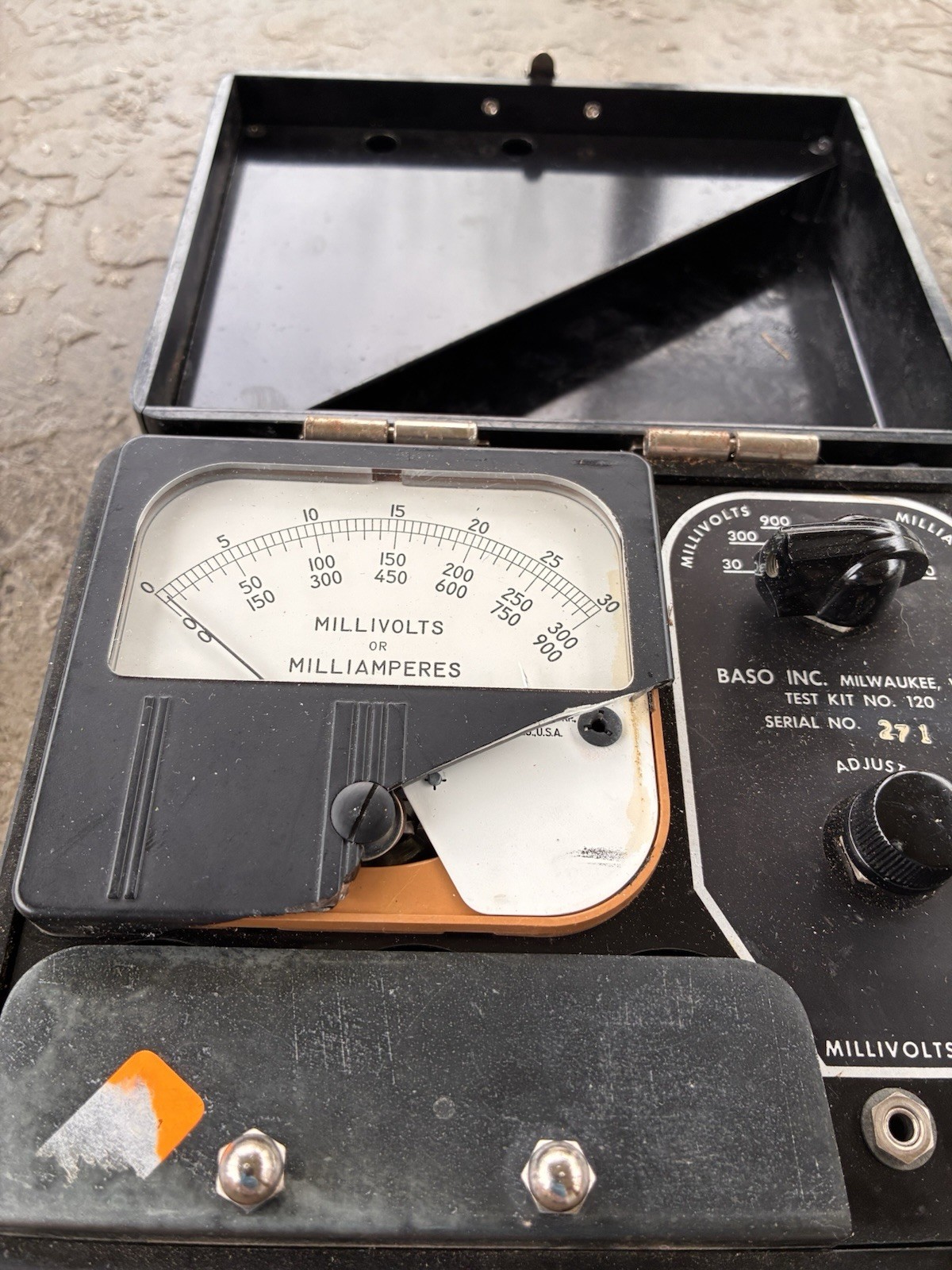 Baso Milwaukee Millivolt/Milliamps Test Kit – Vintage! Serial No. 271