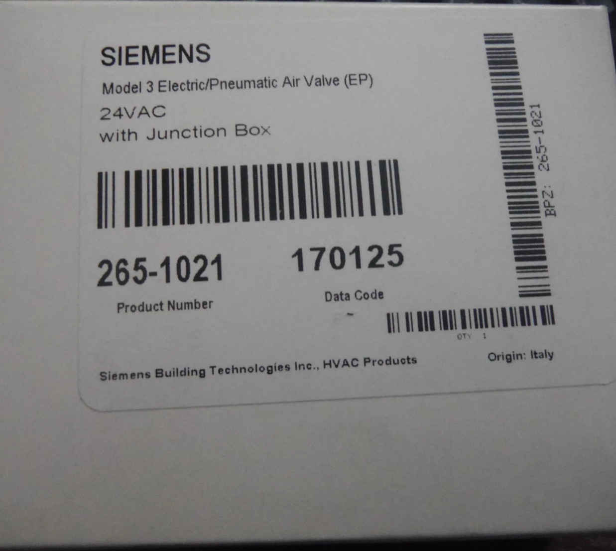 New Siemens 265-1021 EP 3 Way Air Valve, 24 VAC, with Junction Box