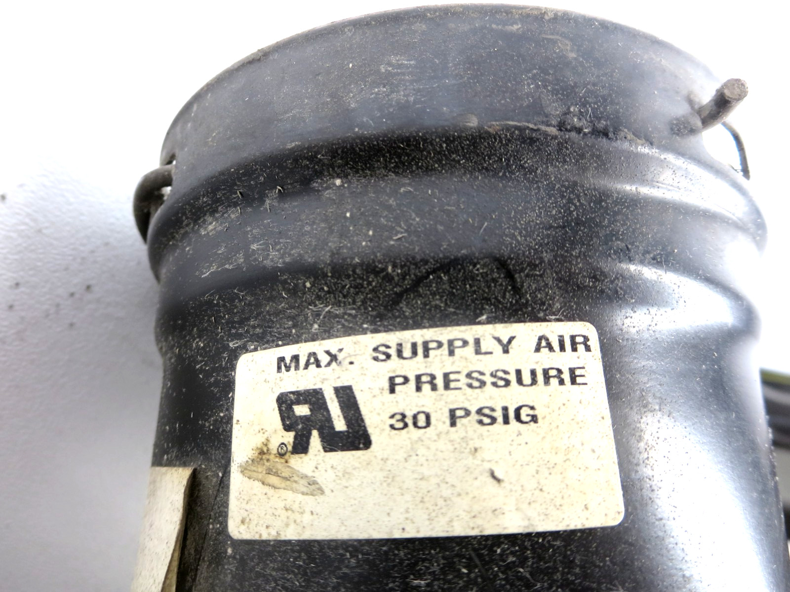Ruskin Division 331-2961 Pneumatic Actuator W/Positioing Relay Used See Pics