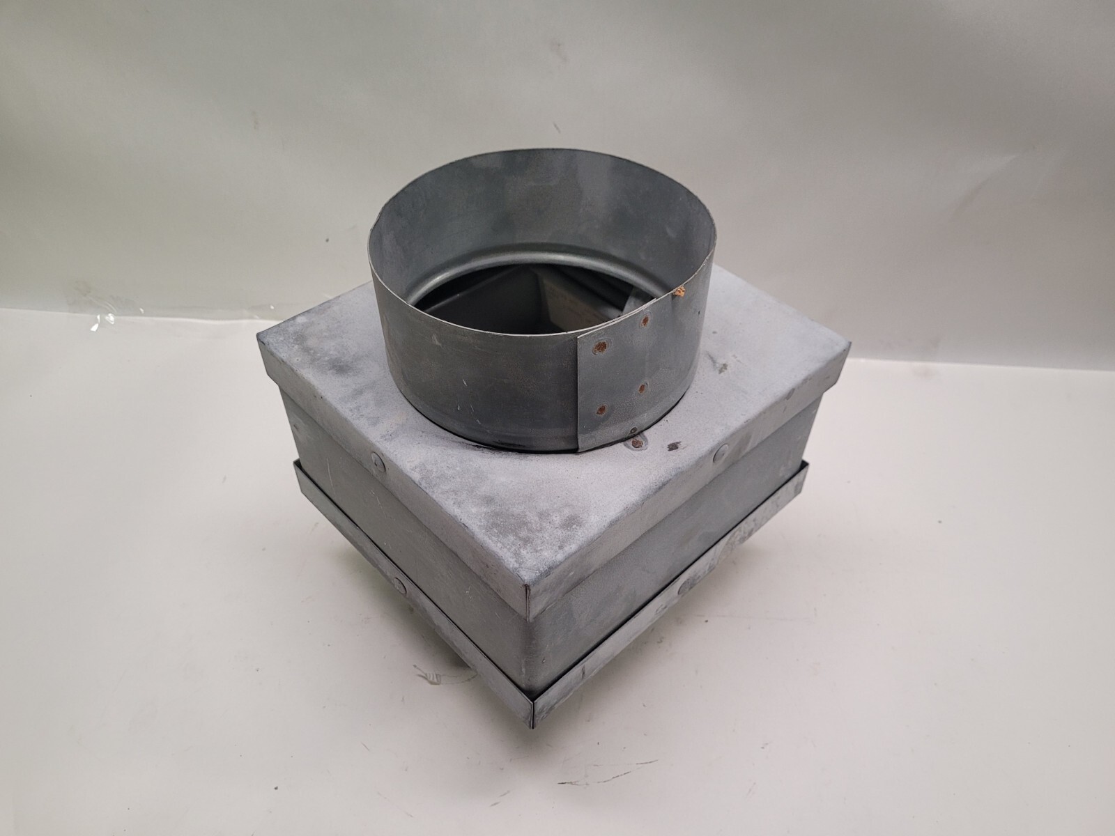 Ruskin Mfg V699063 Fire Damper 5-1/2″ (7-7/8″ x 8-5/8″ Box)