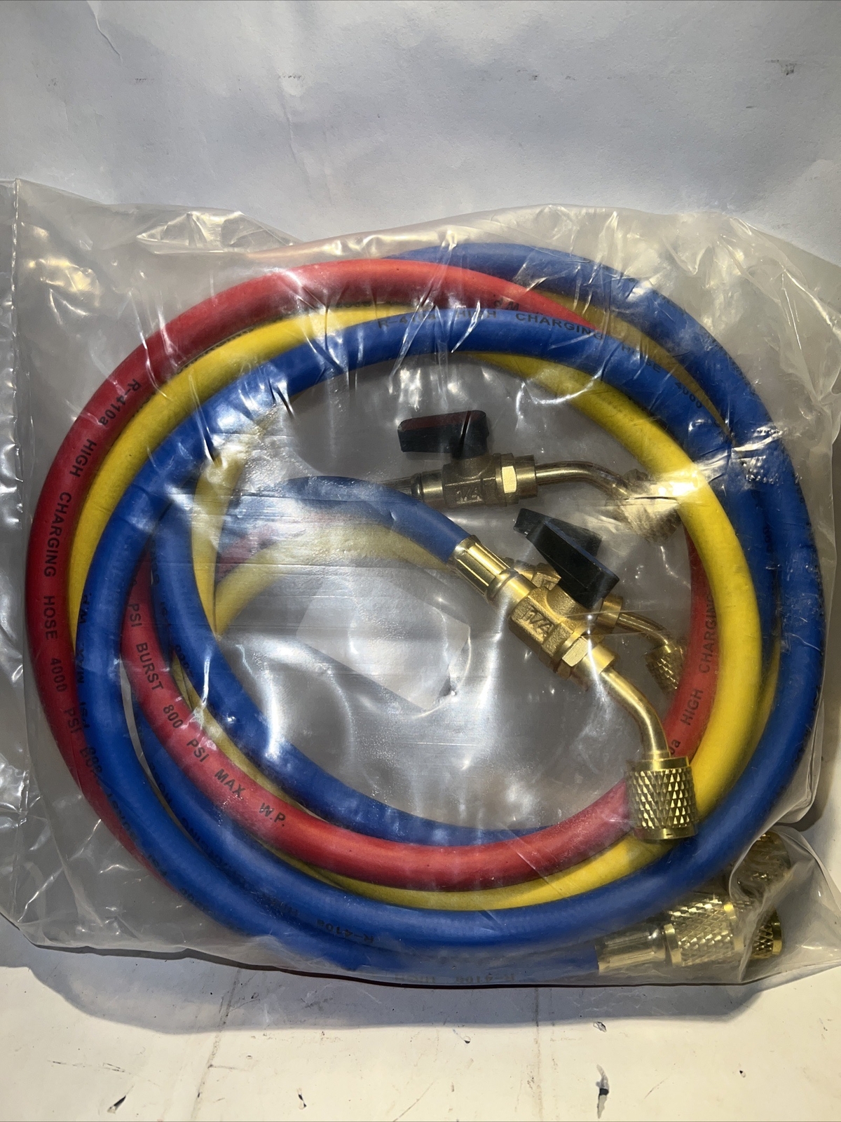 R134A A/C Charging Hose with Ball Valve, (4000~800) PSI Working Pressure 1/4″