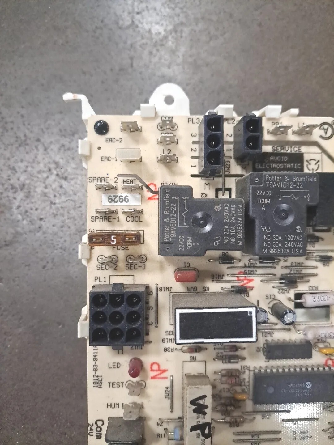 OEM Carrier Bryant Payne HK42FZ009 1012-940-J Furnace Control Circuit Board
