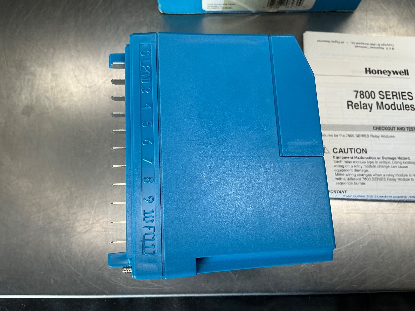 Honeywell RM7895 A 1014 On-Off Primary Burner Control