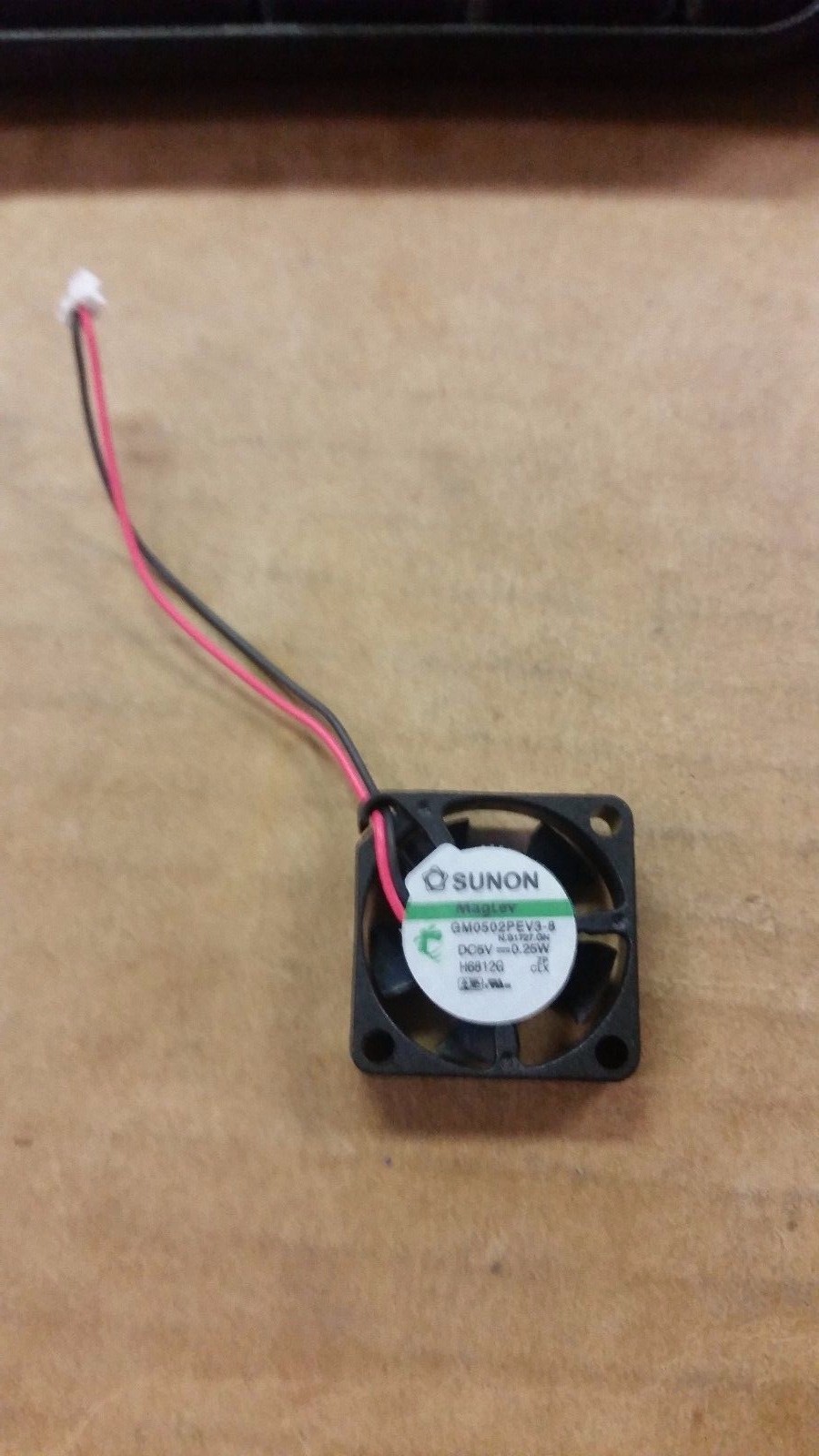 SUNON MagLev Cooling Fan 0.25W 5VDC 25x25x6mm 2 Pin GM0502PEV3-8