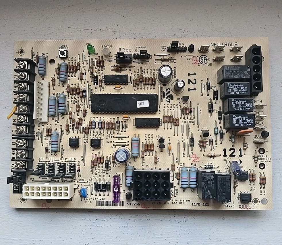 Furnace Control Board 1170-83-121A, 1170-121, 542766. Num#323