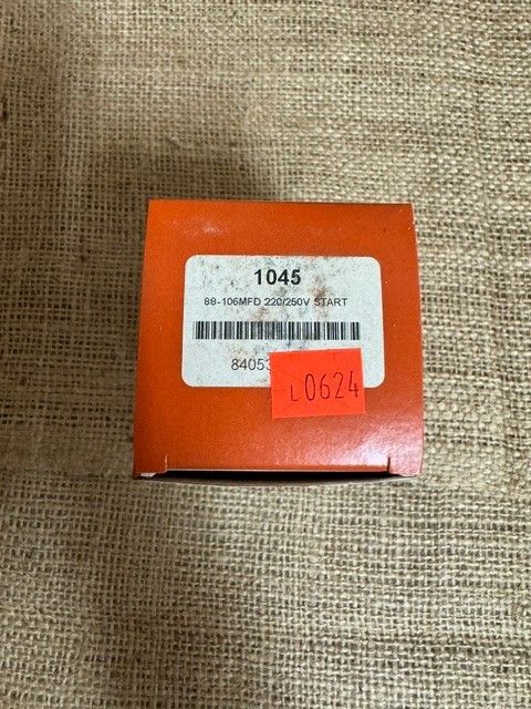 *LOT OF 2*88-106MFD Motor Start Capacitor 220/250V *New