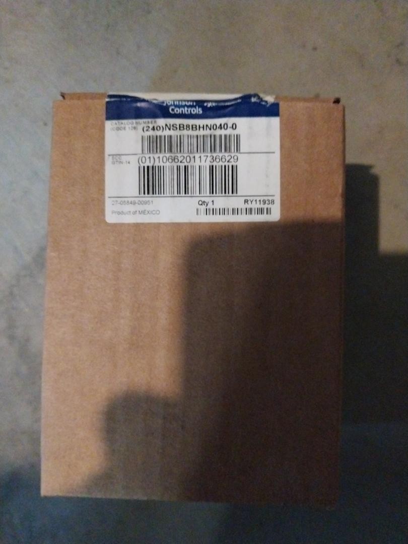 JOHNSON CONTROLS NSB8BHN040-0 SENSOR BRAND NEW (opened box)