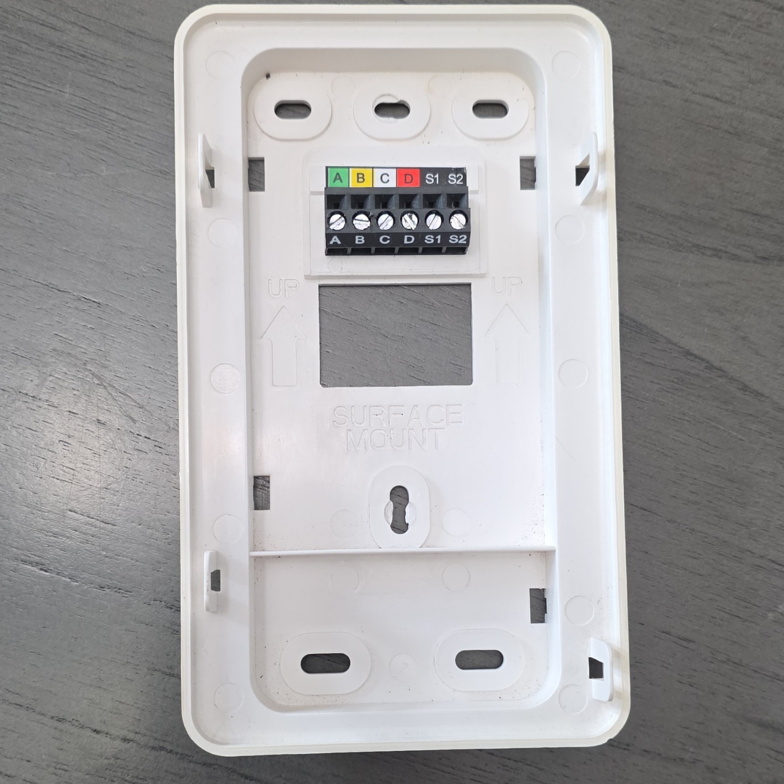 Bryant Evolution System Programmable Thermostat Heat/Cool/Off w/ Plates White