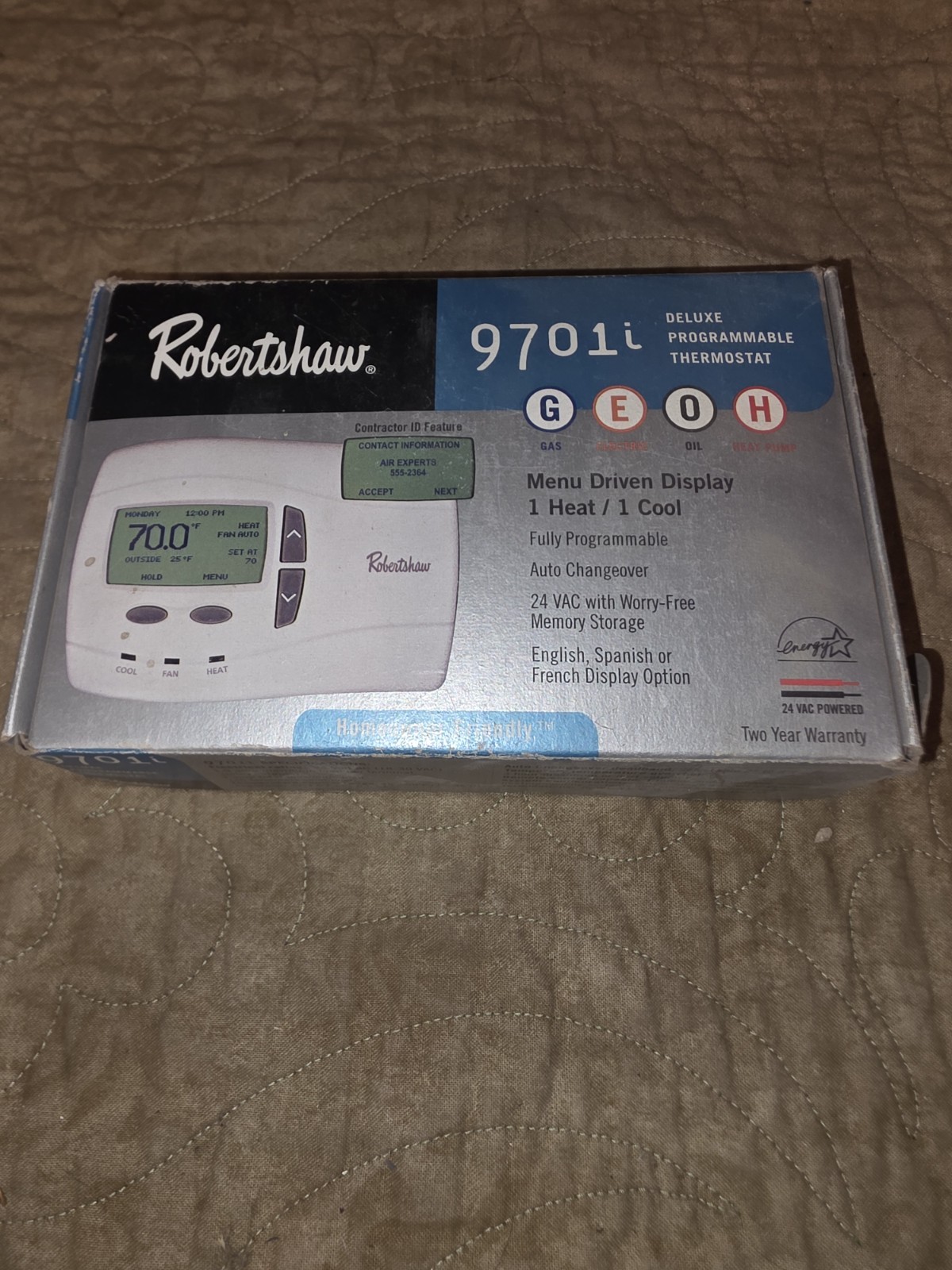 Robertshaw Digital Programmable Thermostat w/Humidity Control 2H/2C Model 9701j