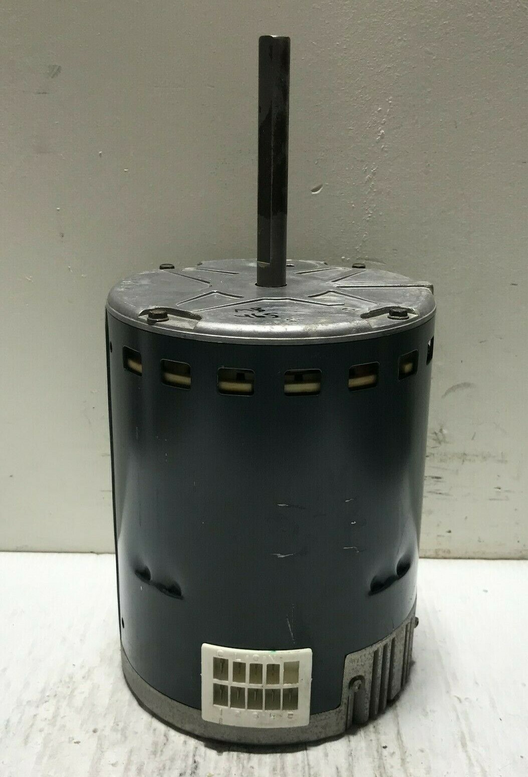 Genteq ECM Blower Motor 5SME39SXL122 208-230V 1050RPM 1PH HD52AE137 used #MB465