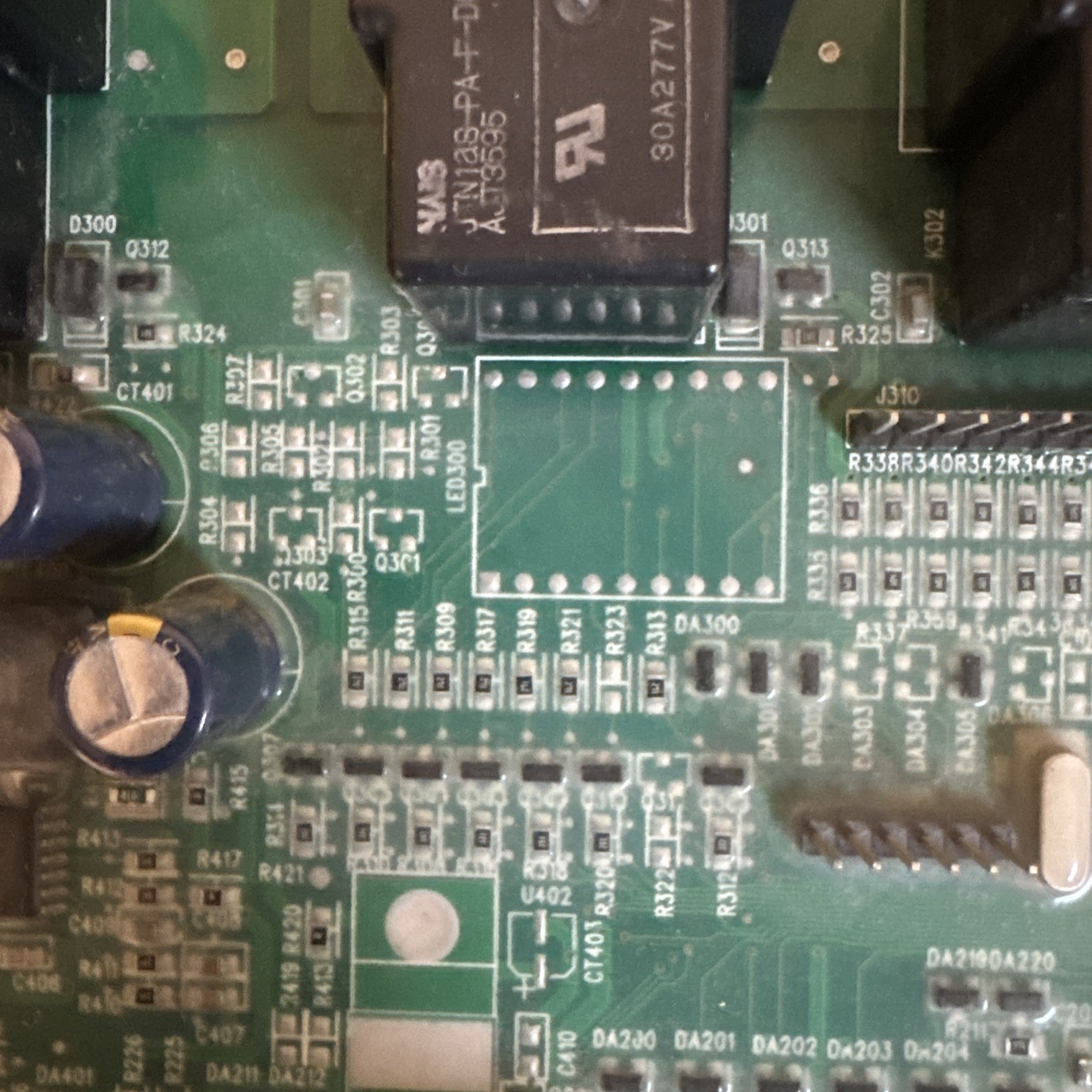 Amana PTAC 0130P00012 m61s Control Board For Knob Style Units.