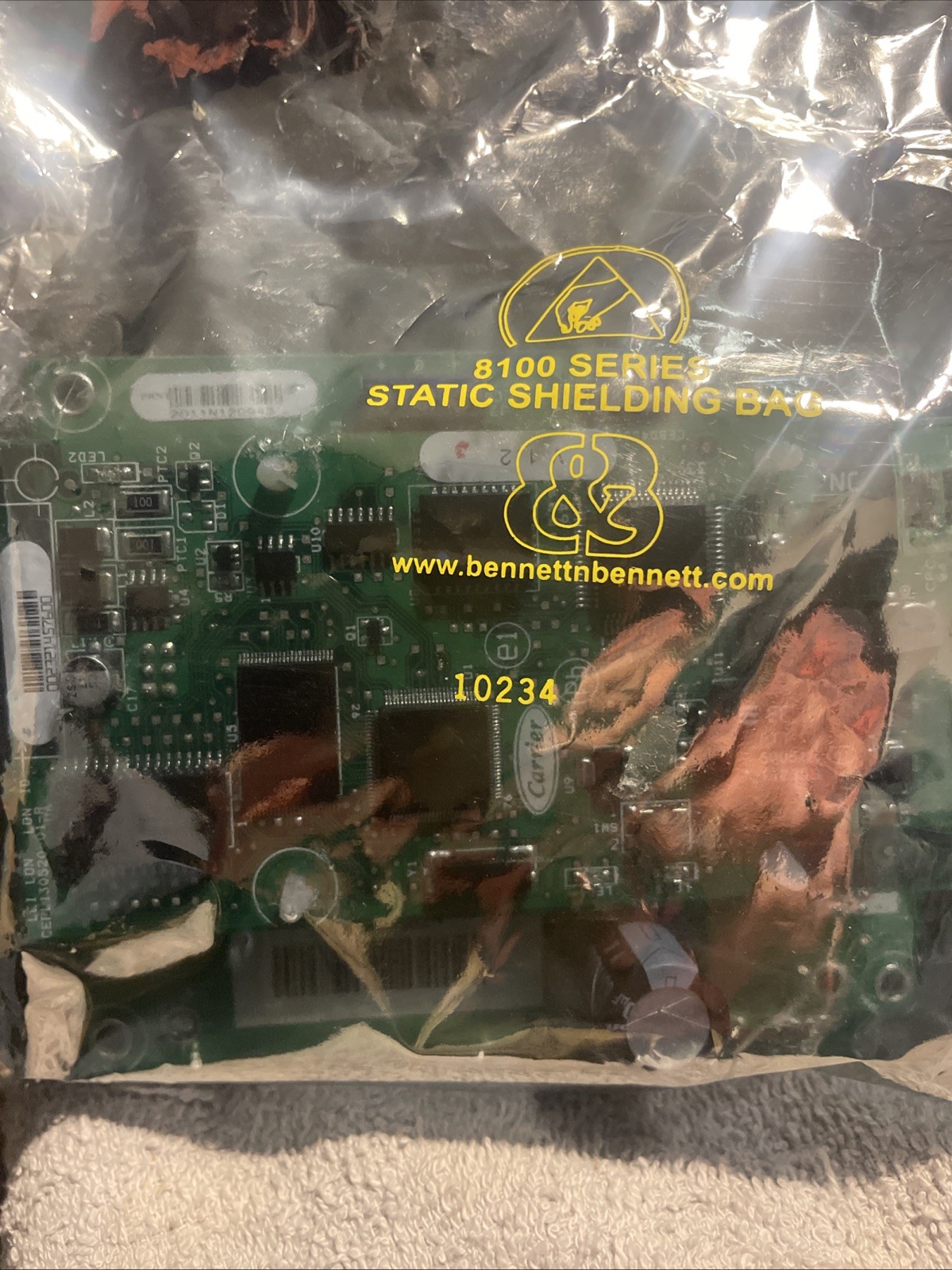 33CNTRANLON-01-R TRANSLATOR LON W/BASE ROH BOARD FOR CARRIER HVAC SYSTEMS