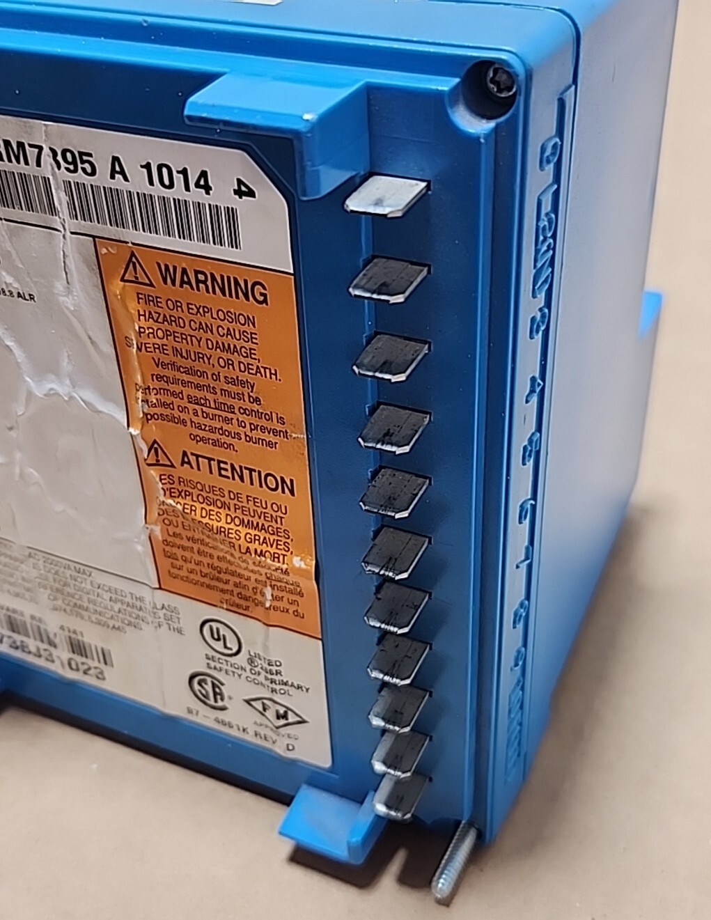 *PARTS/REPAIR* Honeywell RM7895A1014 Burner Control Auto Program Control Rev D