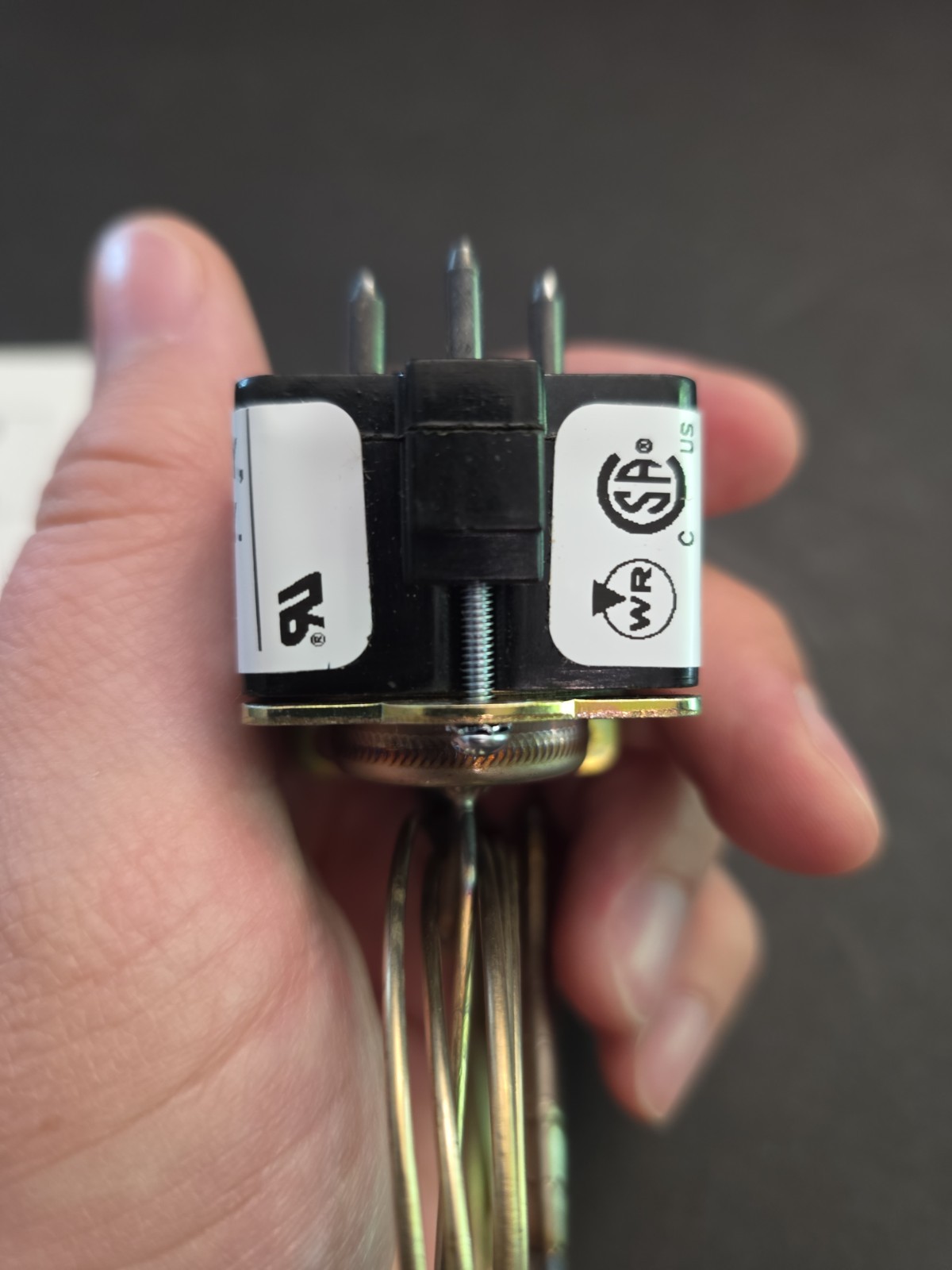 White Rodgers 3098-134 Automatic Pilot 48″ Capillary 3 Pin Plug In # 19 Bulb
